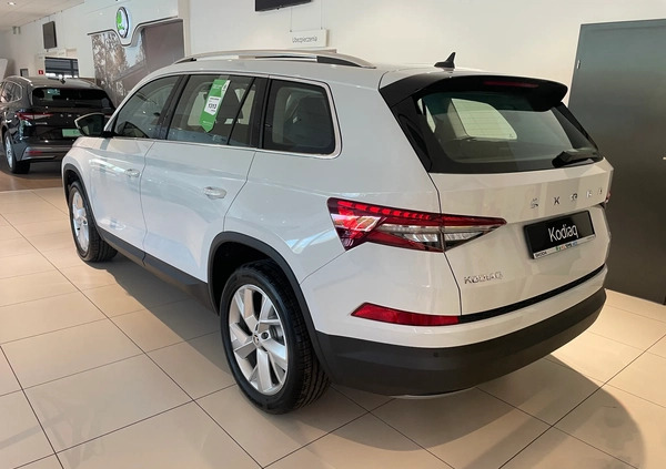 Skoda Kodiaq cena 213650 przebieg: 1, rok produkcji 2024 z Pyzdry małe 106